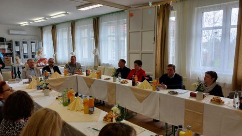 Ollók, ötletek, innováció – fókuszban a fodrász szakma