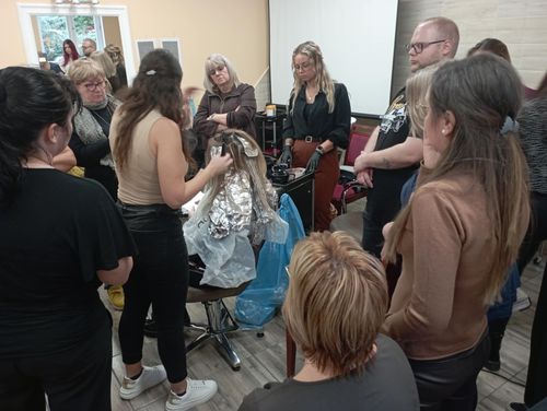 Blonde & Bond: sikeres továbbképzés Gyulán